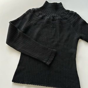 Ellie Tahiti crochet turtle neck black fitted sweater size sp